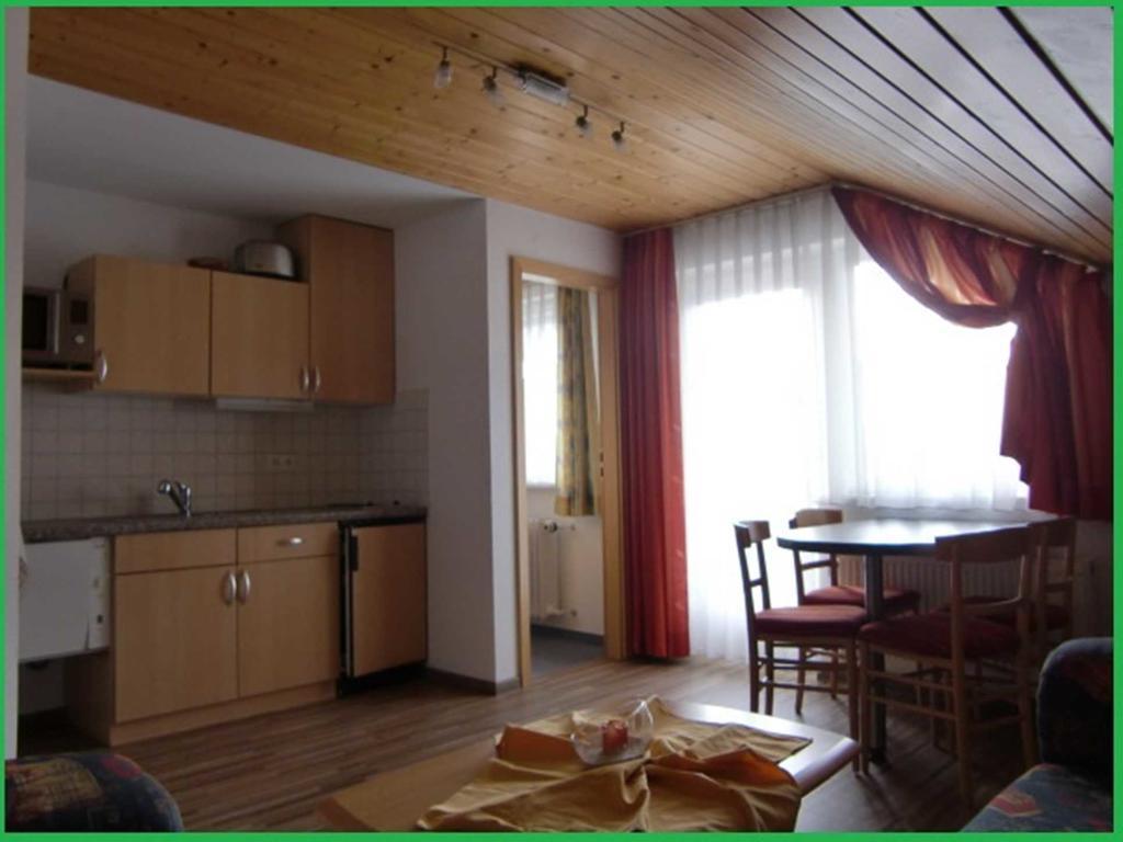 Haus Fechtig Apartamento Bonndorf im Schwarzwald Exterior foto